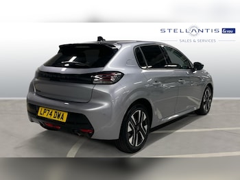 Used Peugeot 208 2025 for sale - 78063259: Photo