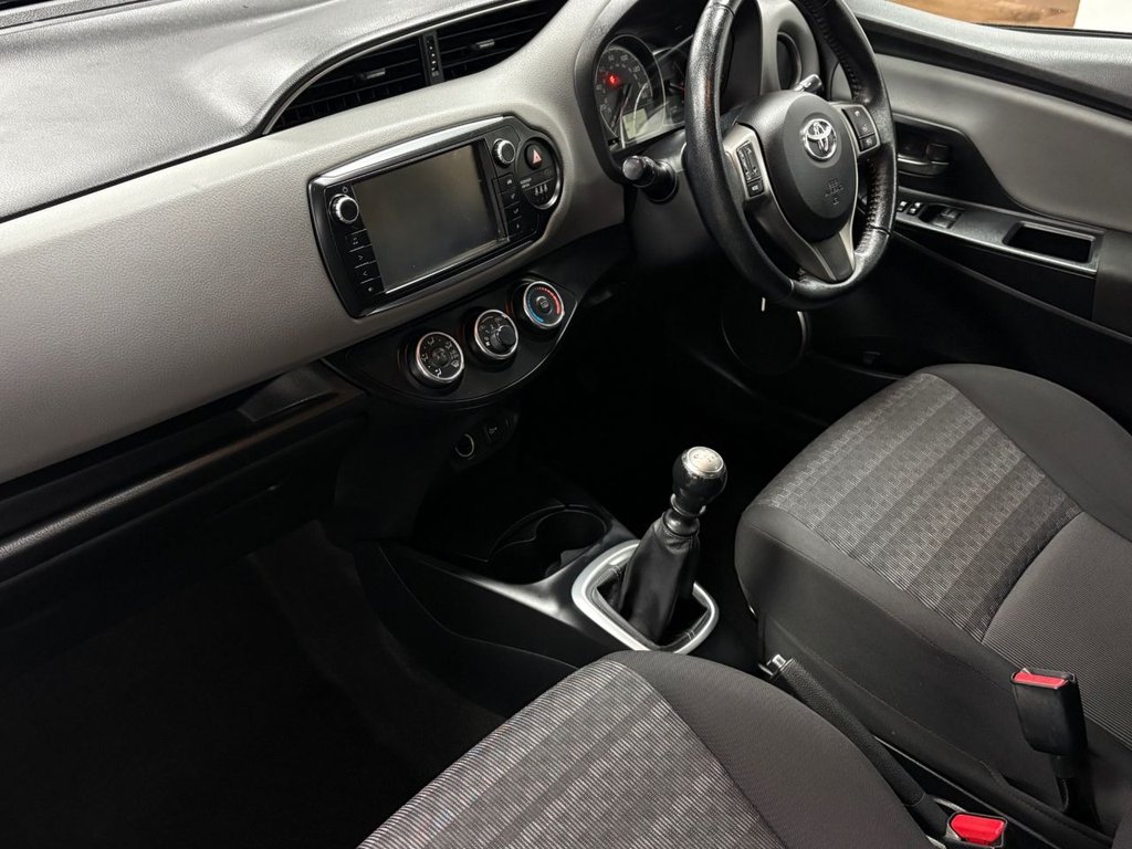 Used Toyota Yaris 2016 for sale - 77369982: Photo 10