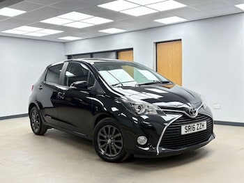 Used Toyota Yaris 2016 for sale - 77369982: Photo