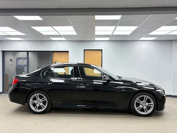Used BMW 3 Series 2013 for sale - 76569900: Photo