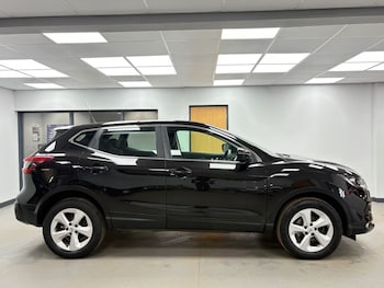 Used Nissan Qashqai 2018 for sale - 76210325: Photo