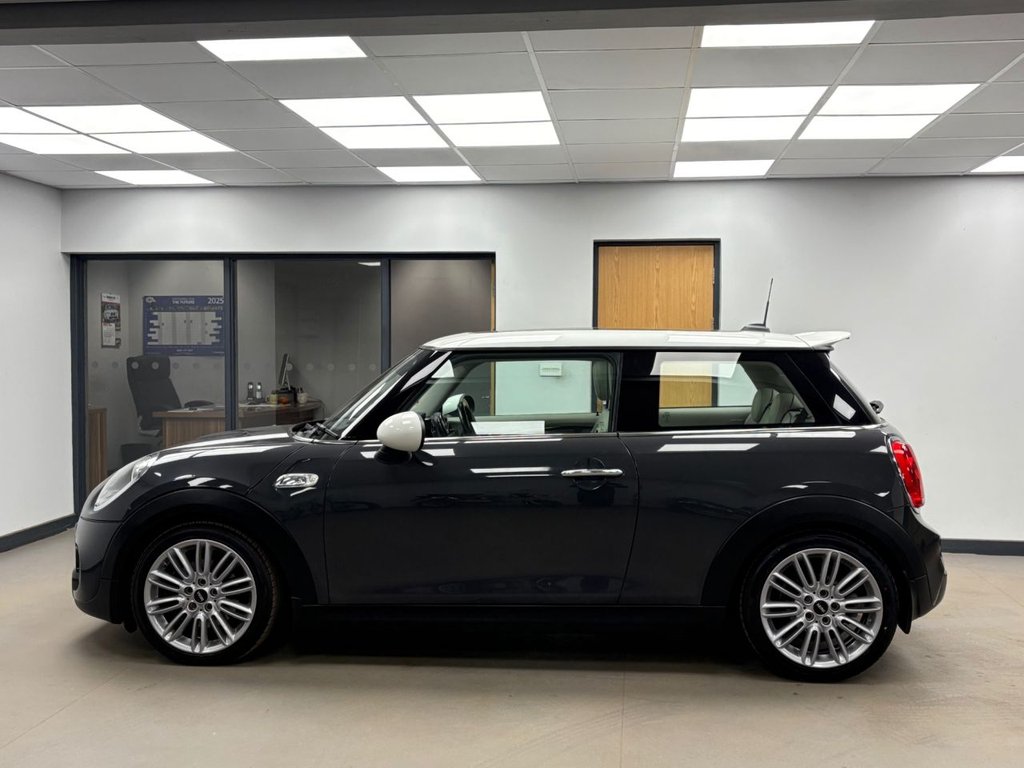 Used MINI Hatch 2014 for sale - 76523327: Photo 4