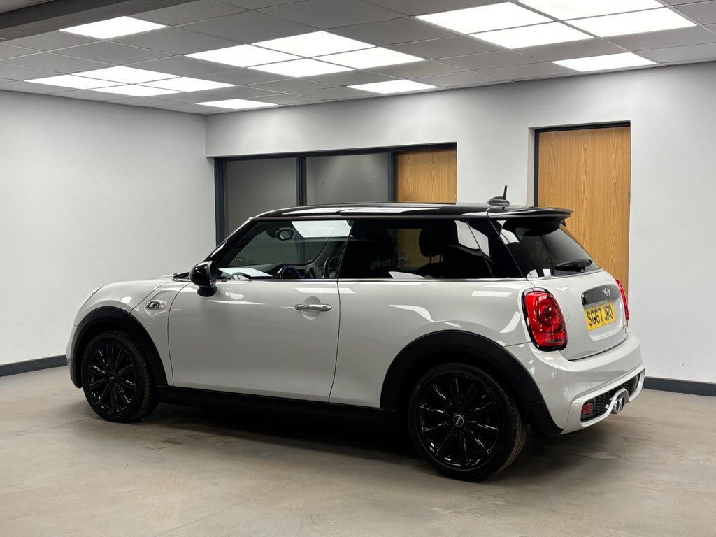 Used MINI Hatch 2017 for sale - 77936636: Photo 5
