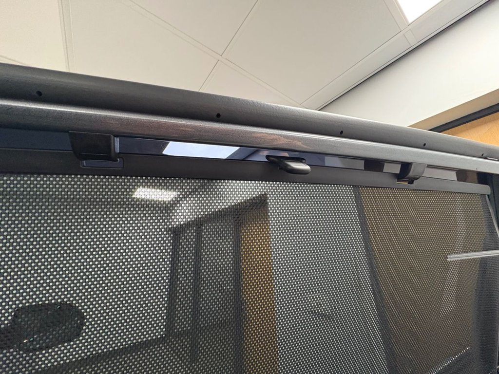 Used Hyundai Santa Fe 2018 for sale - 76582352: Photo 15