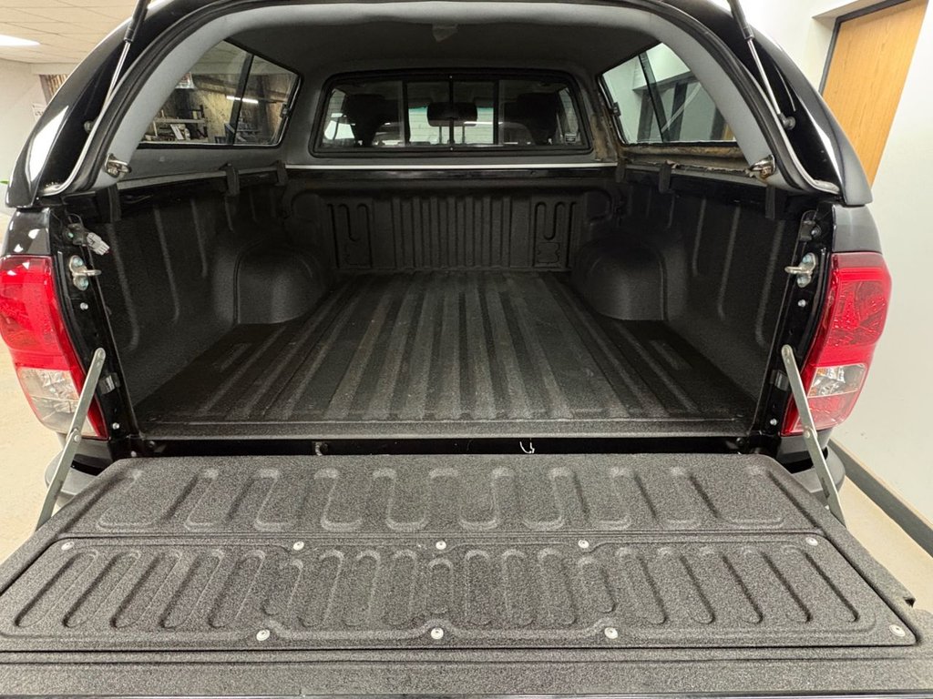 Used Toyota Hilux 2020 for sale - 77792270: Photo 12