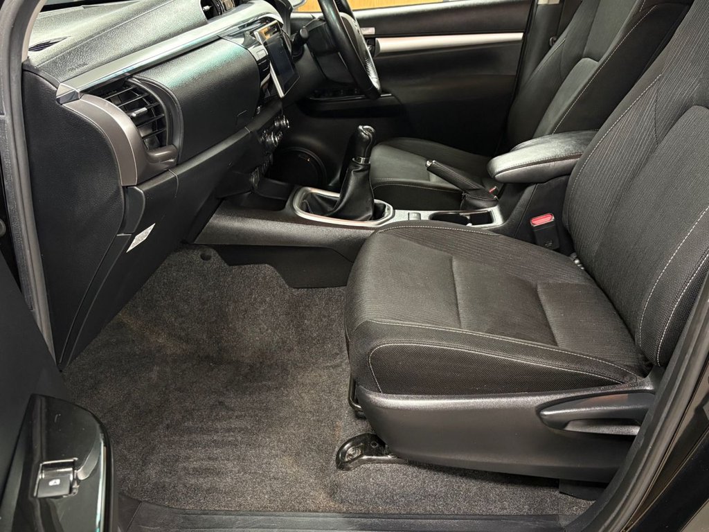Used Toyota Hilux 2020 for sale - 77792270: Photo 8