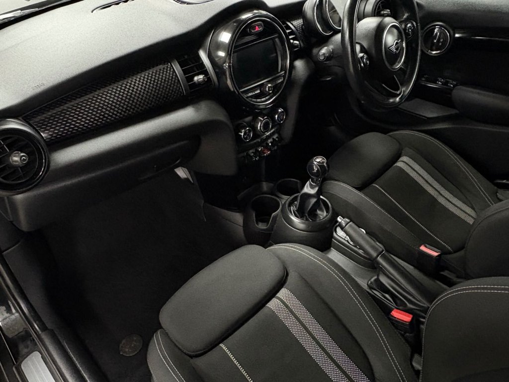 Used MINI Hatch 2018 for sale - 78056516: Photo 10