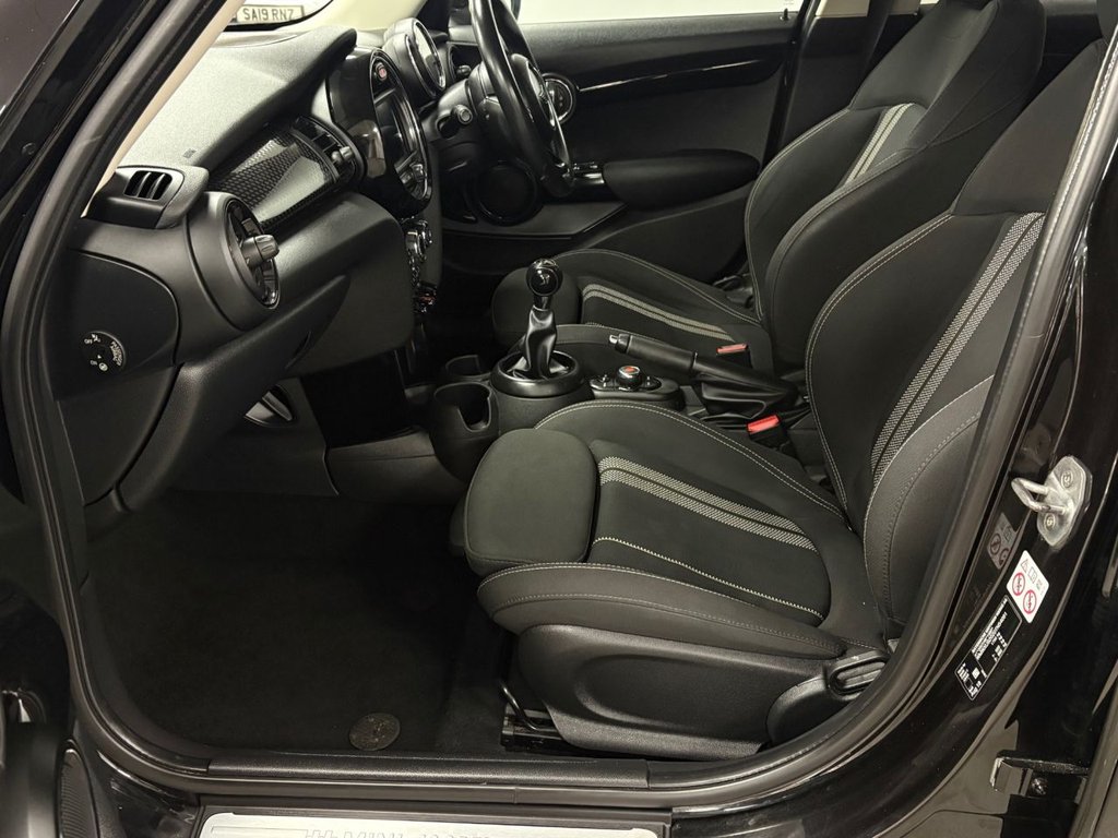 Used MINI Hatch 2018 for sale - 78056516: Photo 8