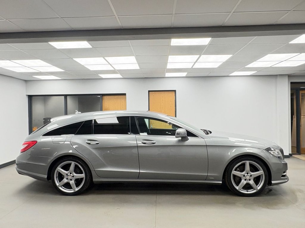 Used Mercedes-Benz CLS 2013 for sale - 77667144: Photo 3