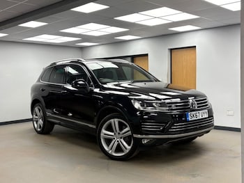 Used Volkswagen Touareg 2017 for sale - 78030528: Photo