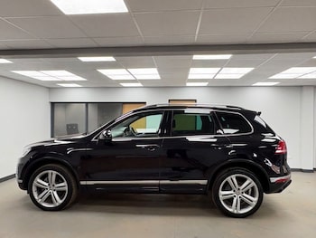 Used Volkswagen Touareg 2017 for sale - 78030528: Photo