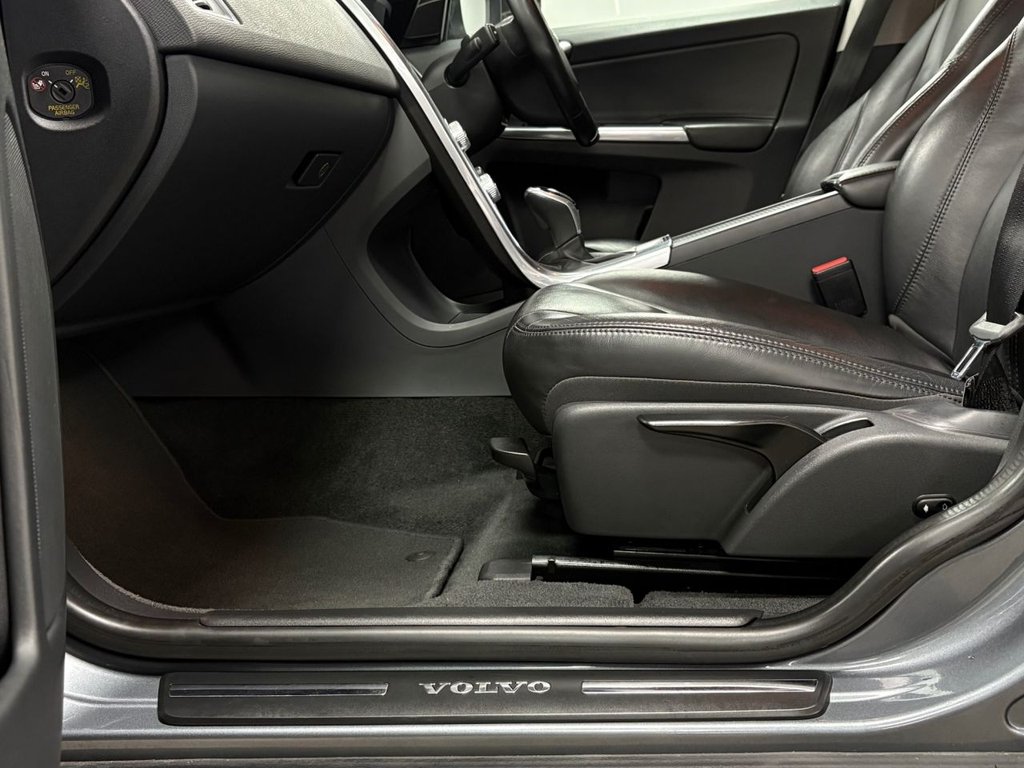 Used Volvo XC60 2017 for sale - 77341686: Photo 7