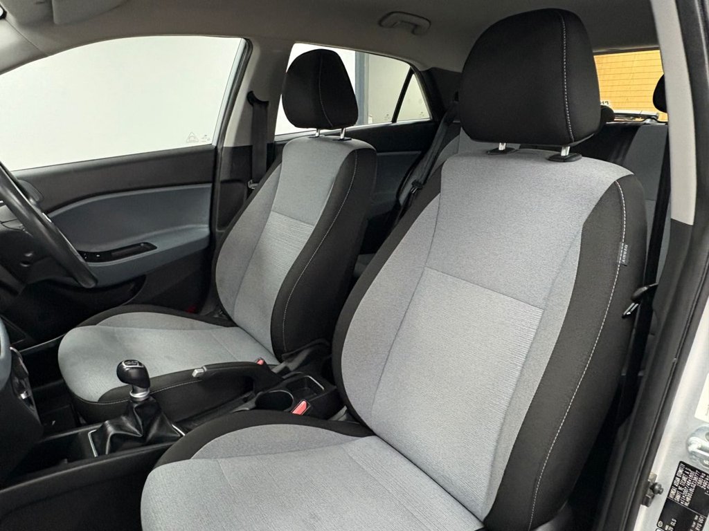 Used Hyundai i20 2016 for sale - 78181349: Photo 9