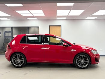 Used Volkswagen Golf 2015 for sale - 75020103: Photo