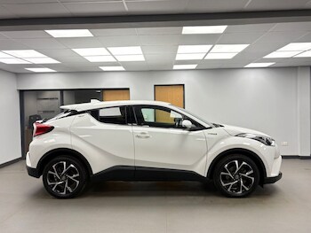Used Toyota C-HR 2019 for sale - 78943054: Photo