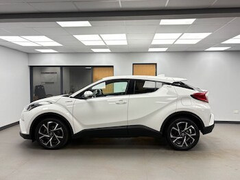Used Toyota C-HR 2019 for sale - 78943054: Photo