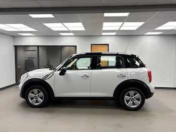 Used MINI Countryman 2016 for sale - 79166632: Photo