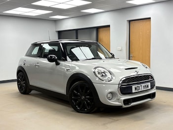 Used MINI Hatch 2017 for sale - 77608907: Photo