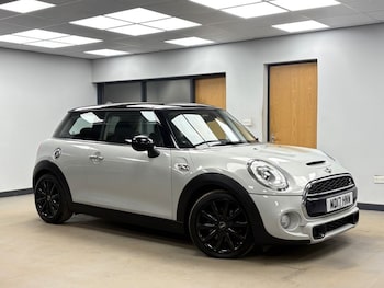 Used MINI Hatch 2017 for sale - 77608907: Photo