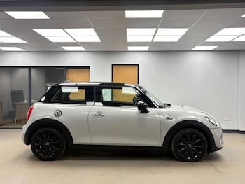 Used MINI Hatch 2017 for sale - 77608907: Photo