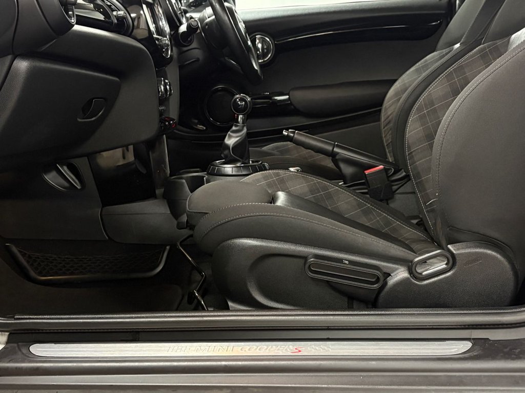 Used MINI Hatch 2017 for sale - 77608907: Photo 7