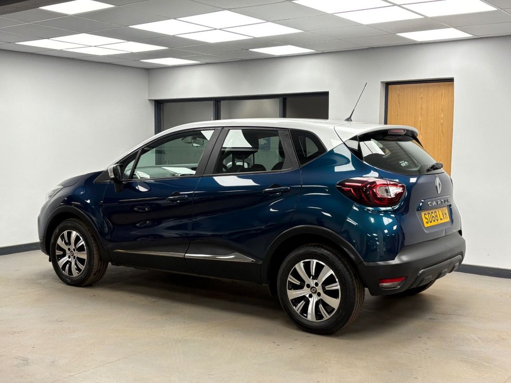 Used Renault Captur 2018 for sale - 76279884: Photo 5