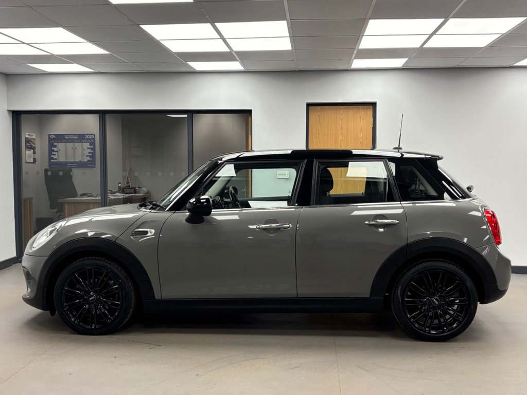 Used MINI Hatch 2017 for sale - 76375962: Photo 4