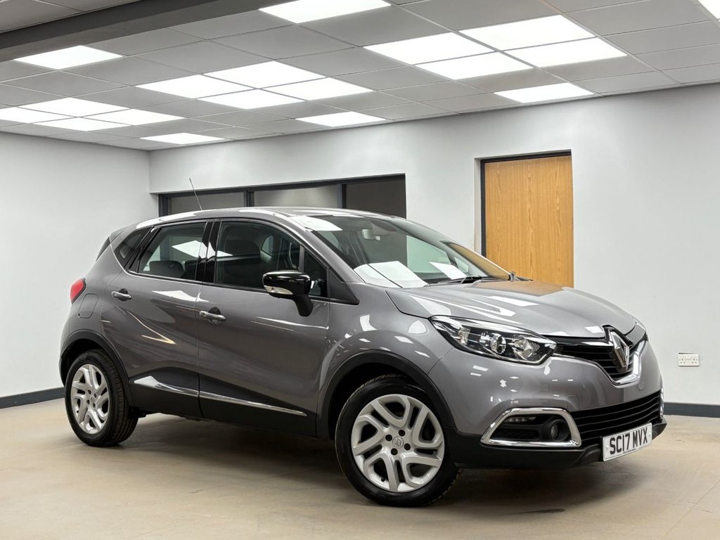 Used Renault Captur 2017 for sale - 76039837: Photo 2