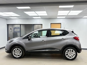 Used Renault Captur 2017 for sale - 76039837: Photo