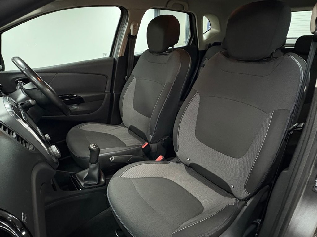 Used Renault Captur 2017 for sale - 76039837: Photo 9