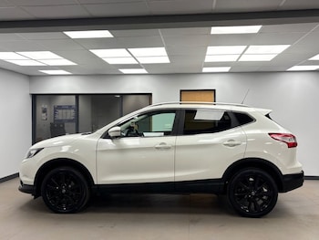 Used Nissan Qashqai 2017 for sale - 75573412: Photo