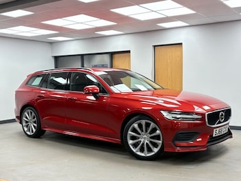 Used Volvo V60 2018 for sale - 76535822: Photo