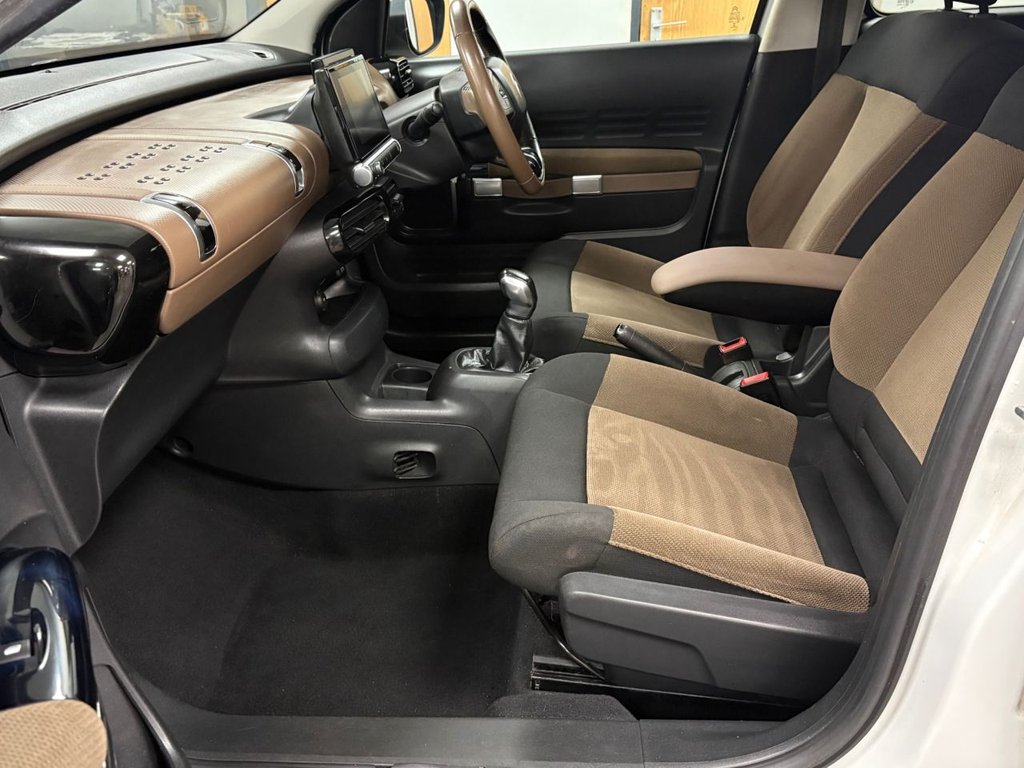 Used Citroen C4 Cactus 2015 for sale - 77920548: Photo 8
