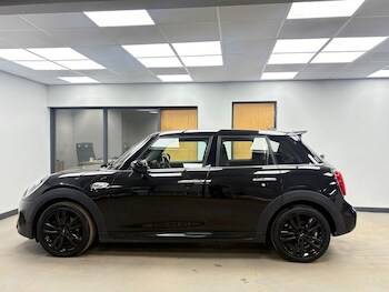 Used MINI Hatch 2019 for sale - 77394568: Photo