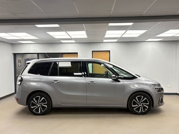 Used Citroen C4 Grand Picasso 2022 for sale - 76417368: Photo