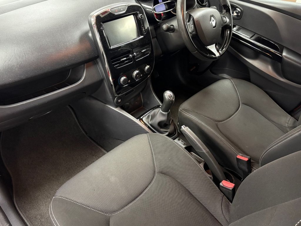Used Renault Clio 2013 for sale - 76768049: Photo 10