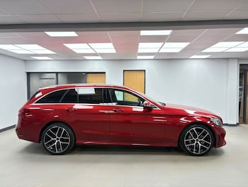 Used Mercedes-Benz C Class 2019 for sale - 79587807: Photo