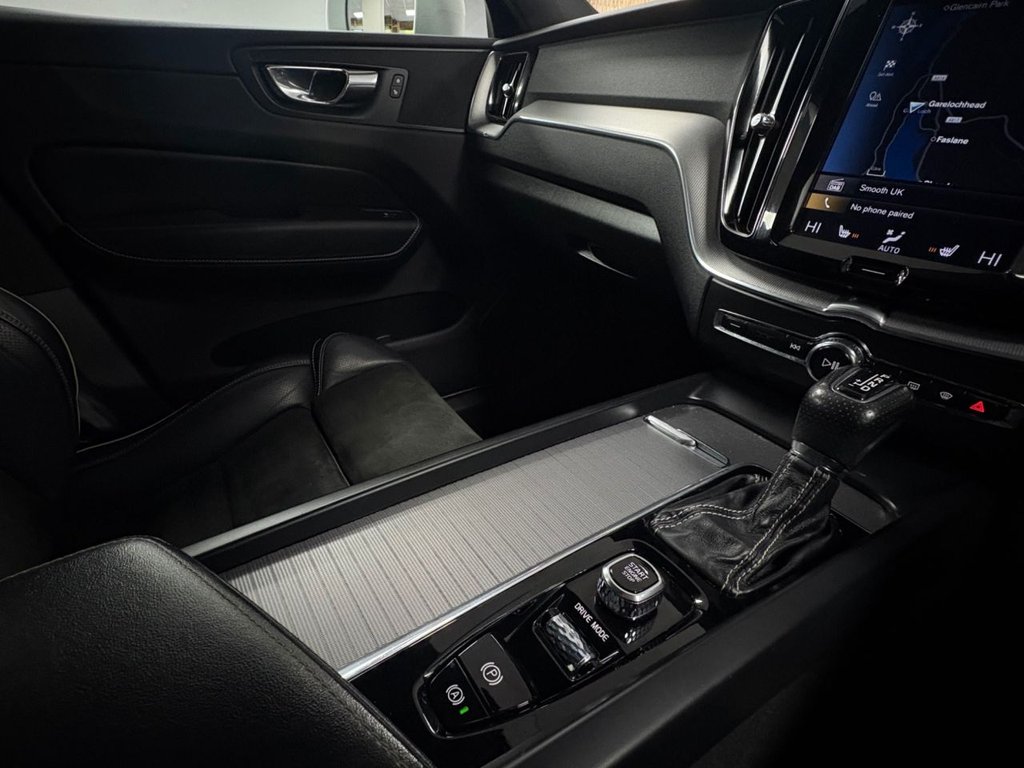 Used Volvo XC60 2017 for sale - 77693129: Photo 12