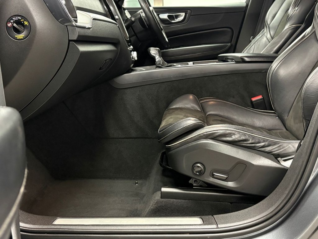 Used Volvo XC60 2017 for sale - 77693129: Photo 5