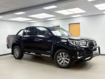 Used Toyota Hilux 2020 for sale - 78780861: Photo