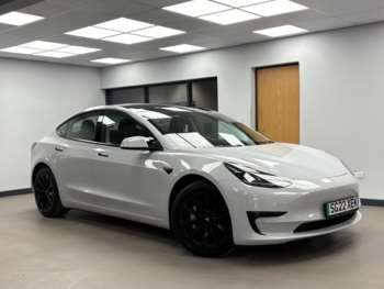2022 (22) - Standard Range Plus Saloon 4dr Electric Auto RWD (241 bhp)