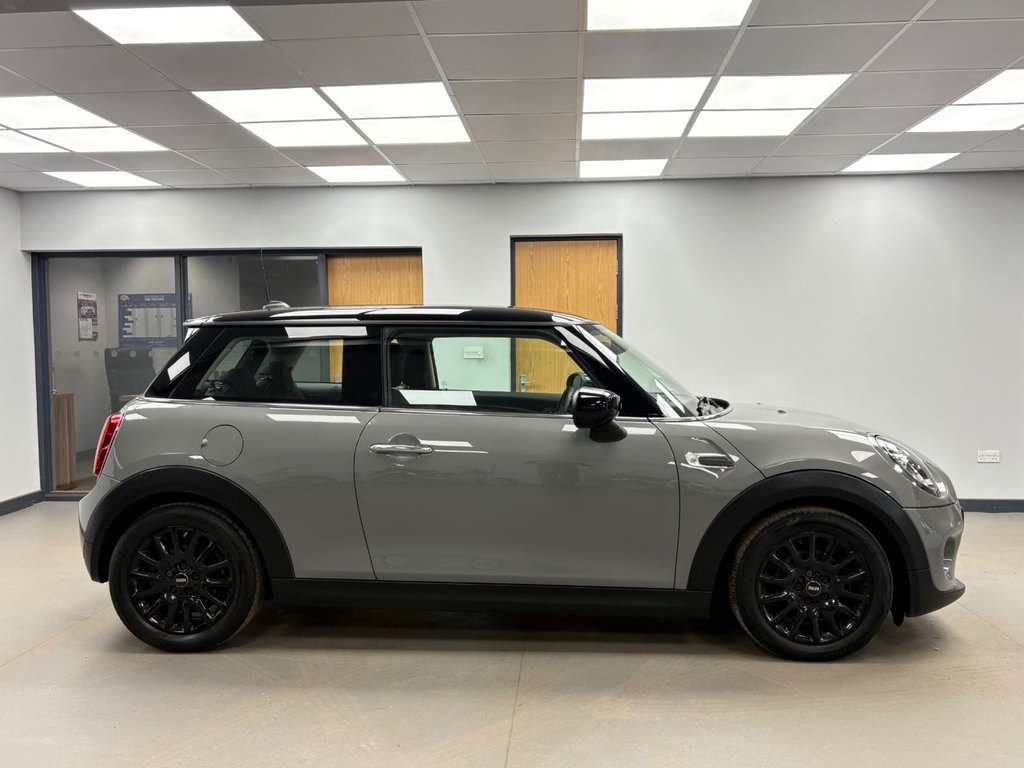 Used MINI Hatch 2019 for sale - 76376164: Photo 3