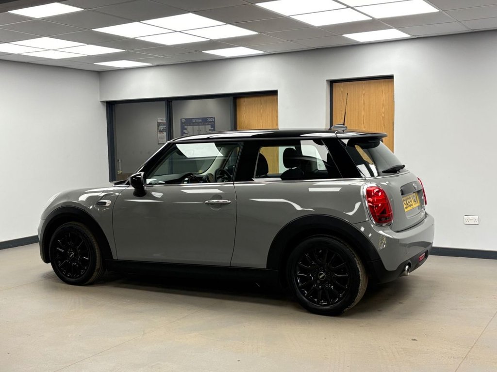 Used MINI Hatch 2019 for sale - 76376164: Photo 5