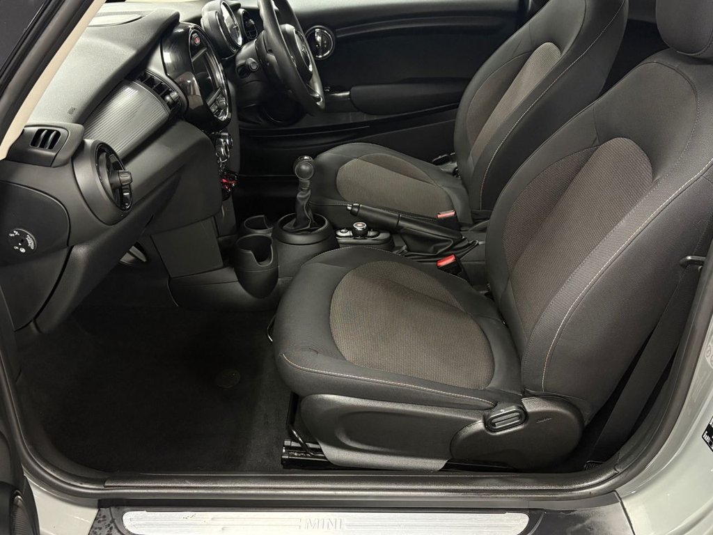 Used MINI Hatch 2019 for sale - 76376164: Photo 8