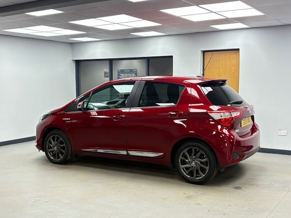Used Toyota Yaris 2018 for sale - 76203320: Photo 5