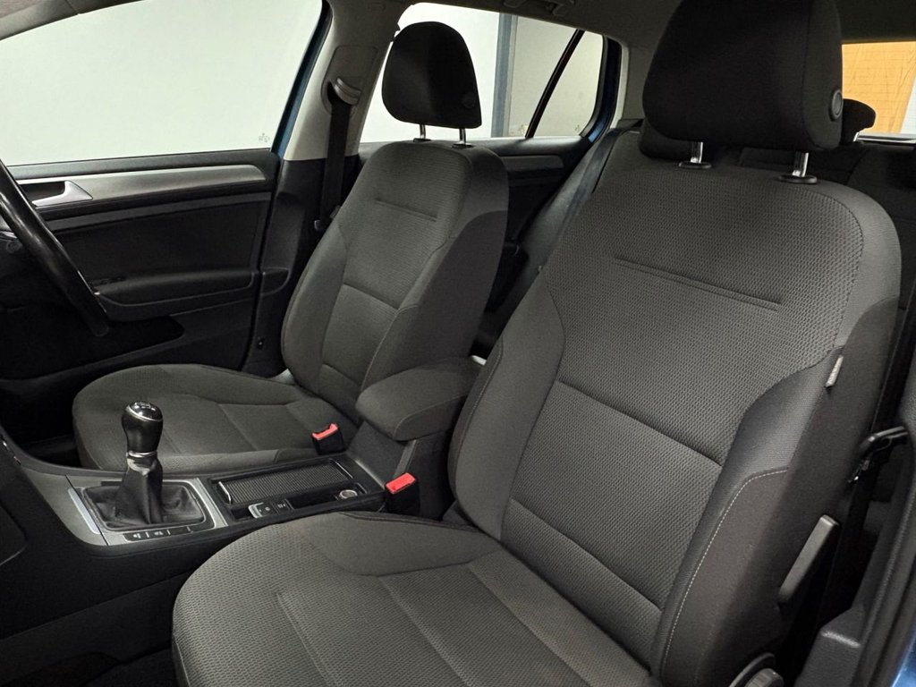 Used Volkswagen Golf 2014 for sale - 77507829: Photo 9