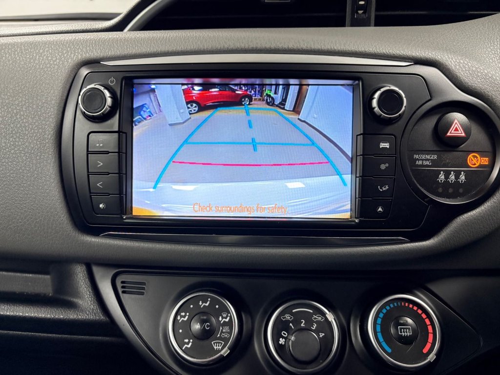 Used Toyota Yaris 2016 for sale - 76740467: Photo 11