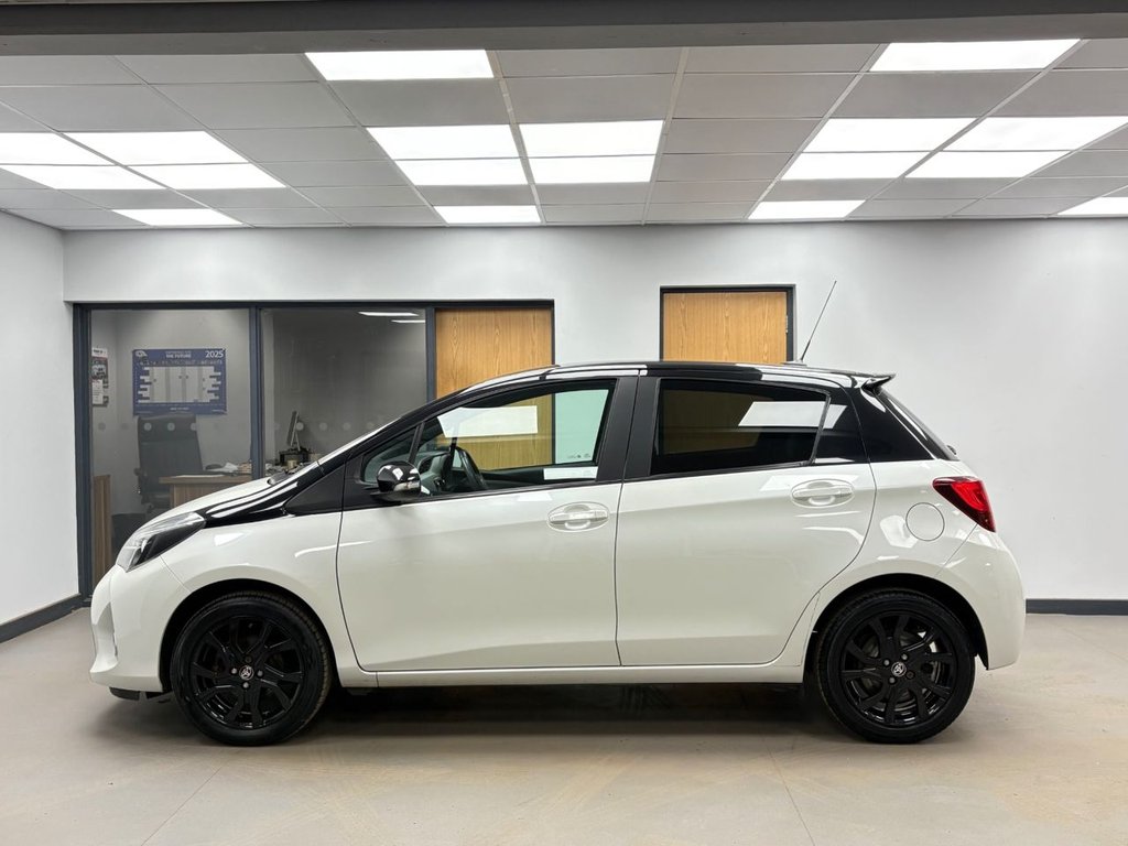 Used Toyota Yaris 2016 for sale - 76740467: Photo 4