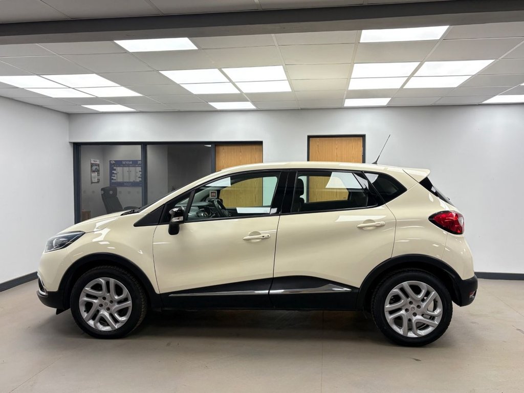 Used Renault Captur 2015 for sale - 76986064: Photo 4