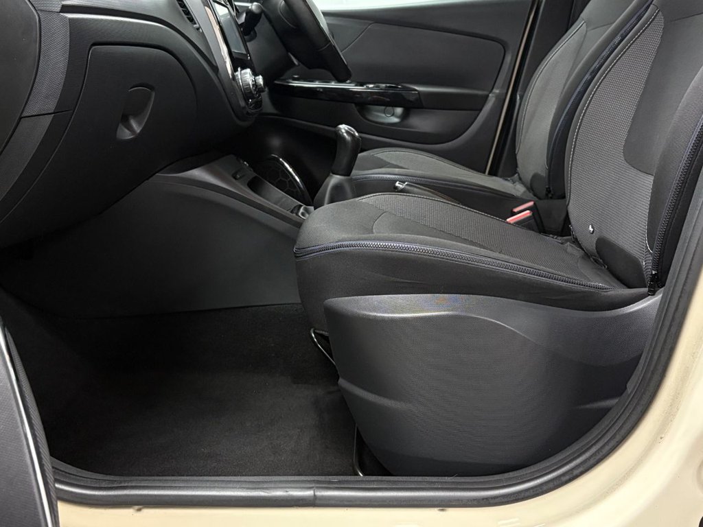Used Renault Captur 2015 for sale - 76986064: Photo 7